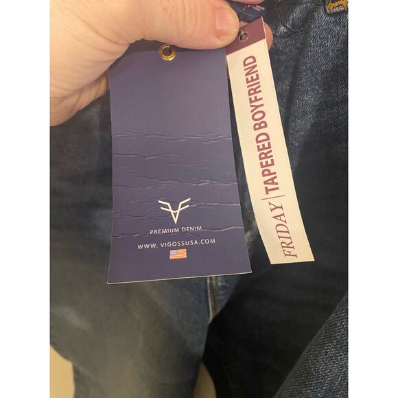 Vigoss  Friday High Rise Tapered Boyfriend Jean size 28 - Picture 8 of 8